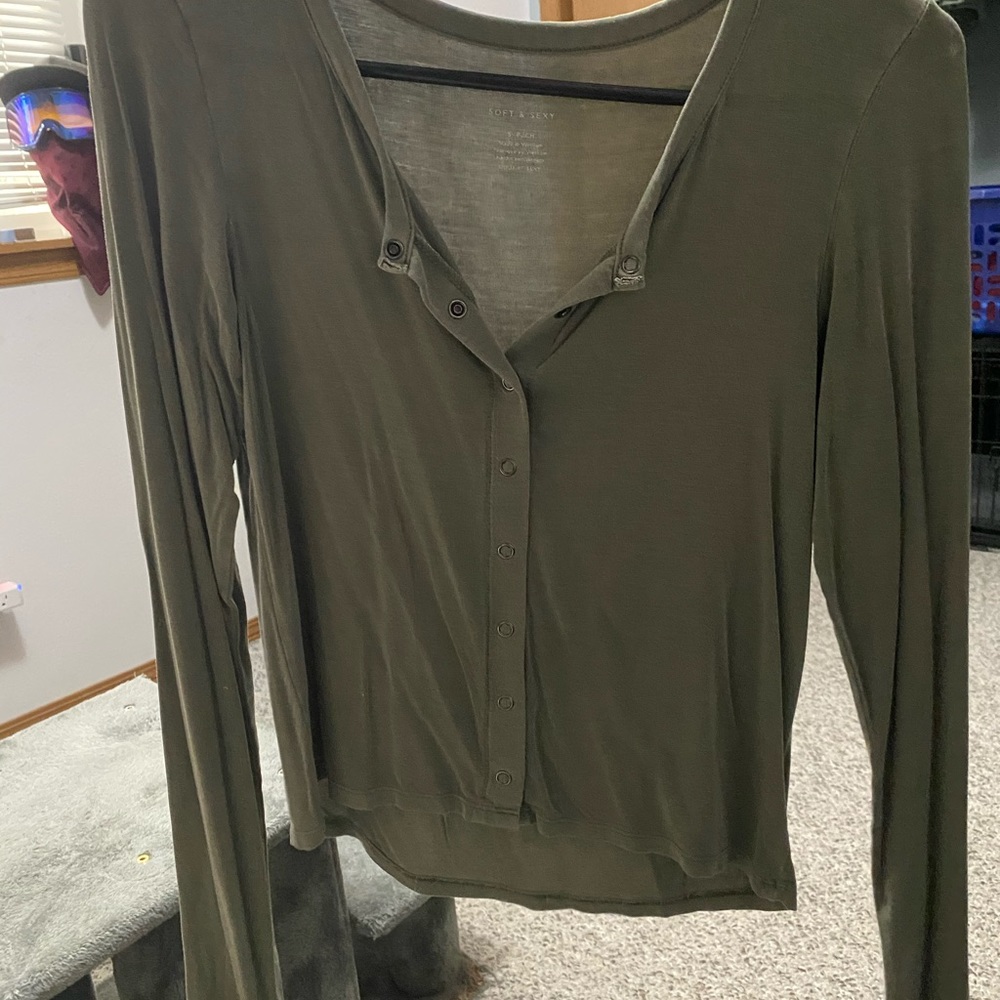 American Eagle Top